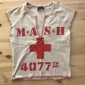 Vintage MASH crop top. Super cool & retro. Size S